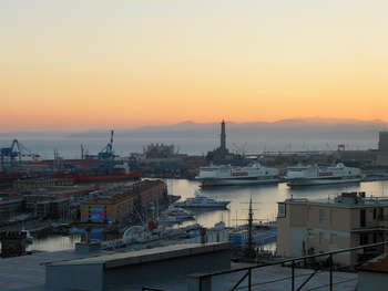 Porto di Genova - Author: cercamon / photo on flickr 