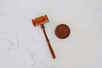 Foto di Tingey Injury Law Firm da Unsplash