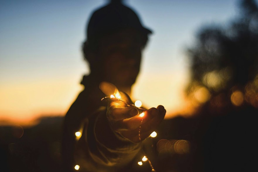 Foto di Riccardo Annandale da Unsplash