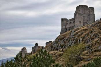 Rocca Calascio - foto di Alessandro Cesarano da Pexels