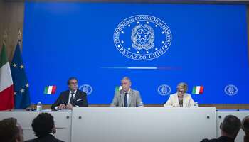 Conferenza stampa del Consiglio dei Ministri n. 131 - Immagini messe a disposizione con licenza CC-BY-NC-SA 3.0 IT (creative commons)