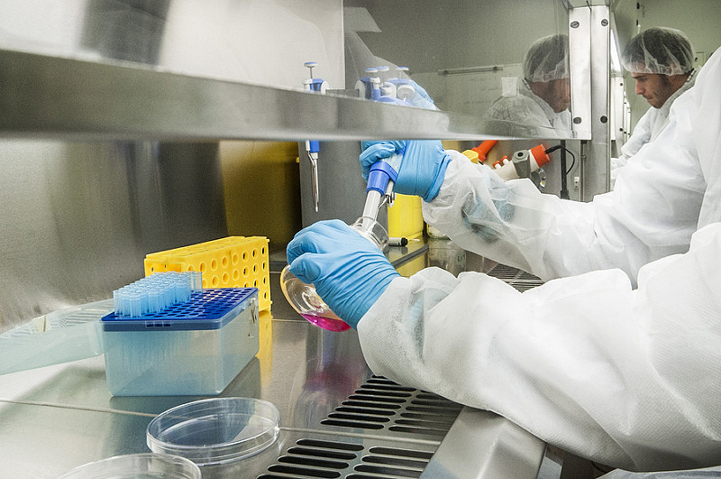 Laboratorio - Author: Servicio de Comunicación Institucional / photo on flickr 