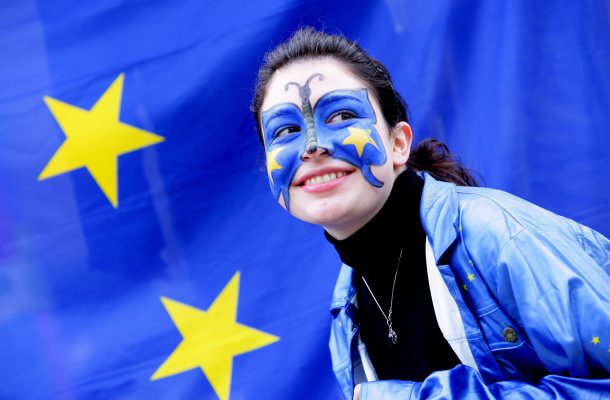 Pro Euro Demonstration